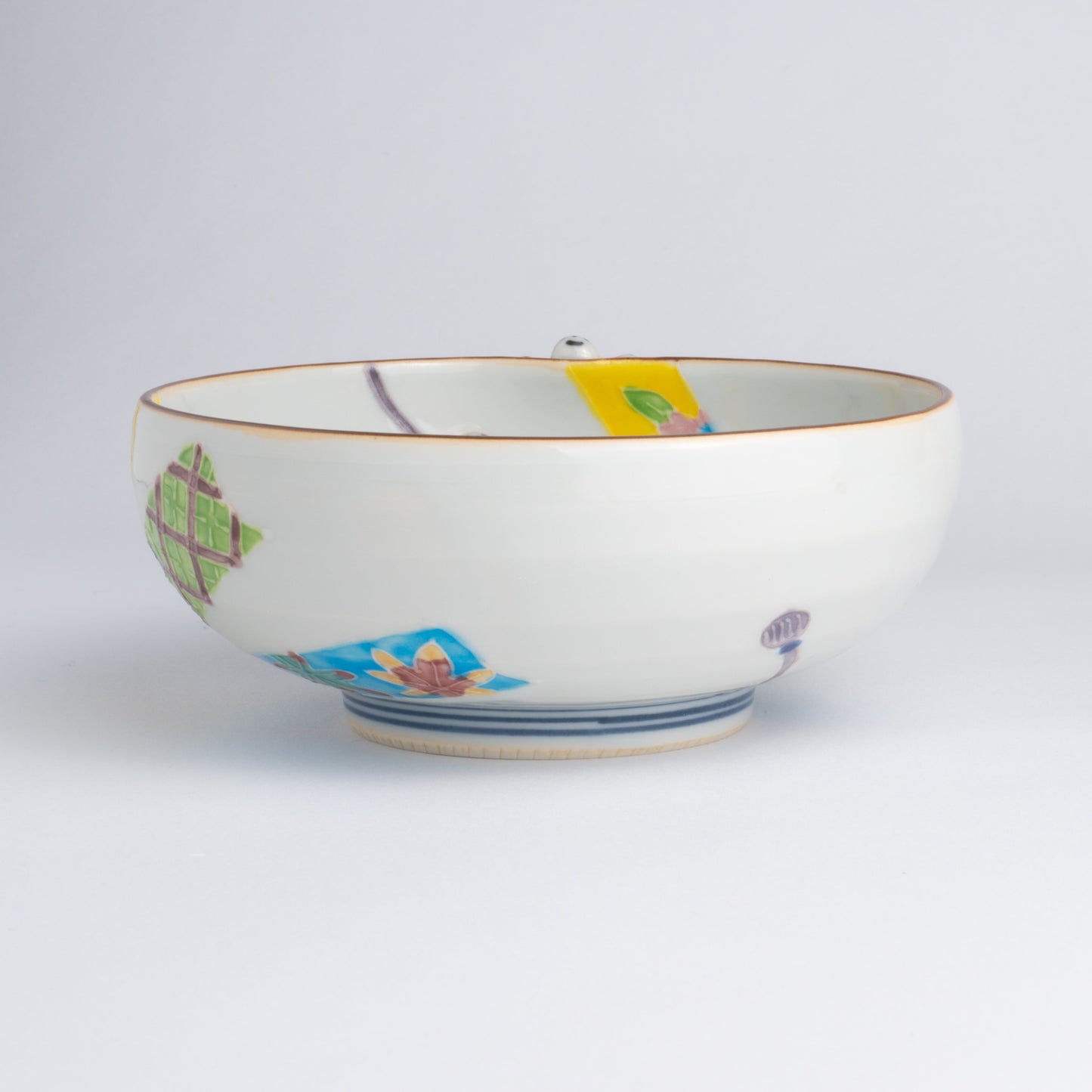 Small bowl- Ikkanjin"一閑人" Kochi"交趾" celebrate ribbon