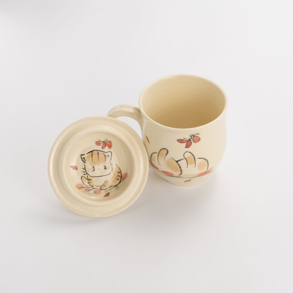 Lidded Mug -Friendly Cats O