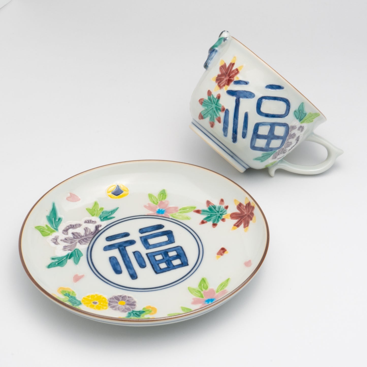 Cup and saucer -Ikkanjin"一閑人" 「Fuku"福"」