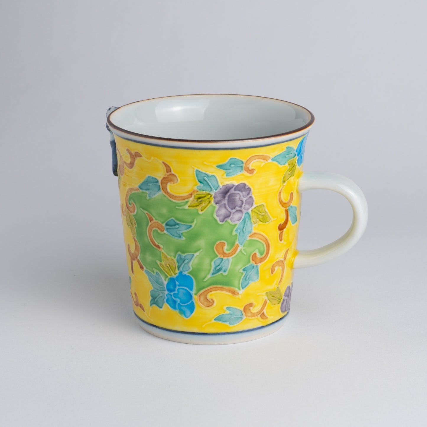 Mug -Yellow  base Kochi"交趾" Ikkanjin"一閑人" Arabesque Blue