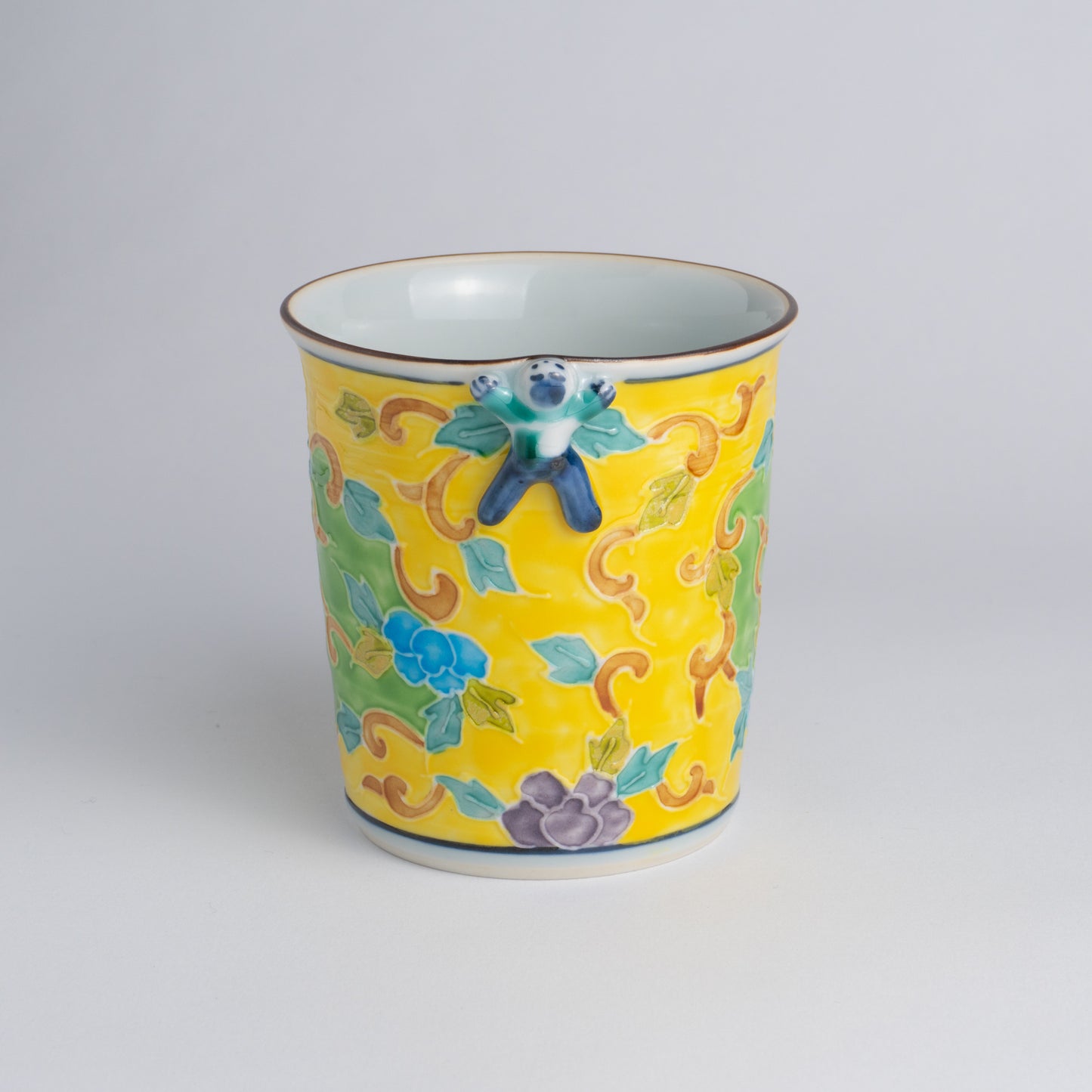 Mug -Yellow  base Kochi"交趾" Ikkanjin"一閑人" Arabesque Blue