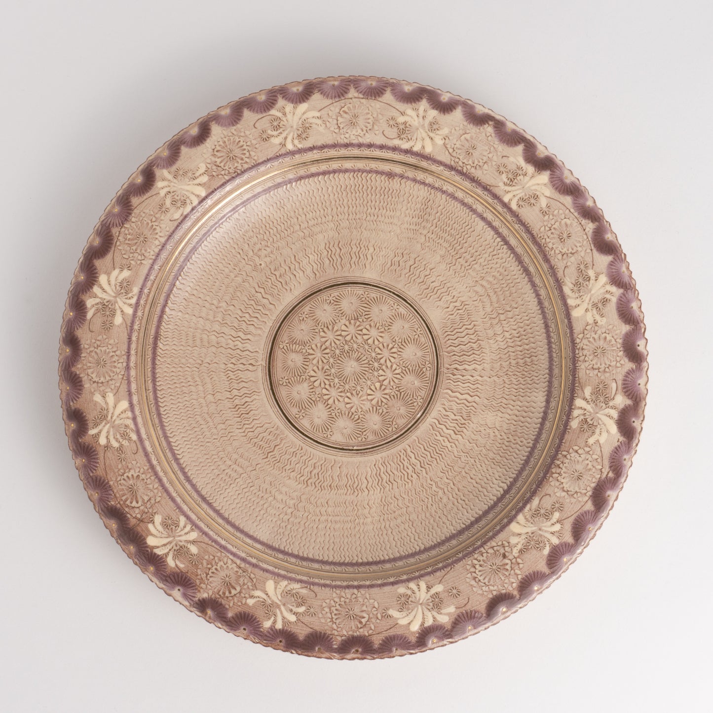 Rimmed Plate Shisaikamon"紫彩華紋"   A