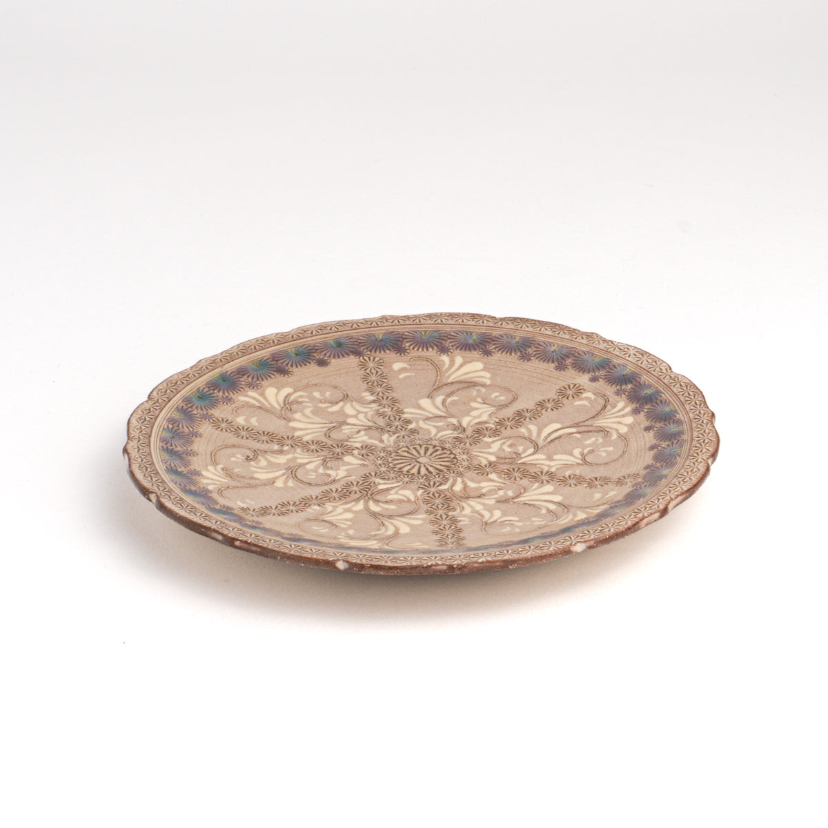 Side plate Shisaikamon"紫彩華紋"   A by Touraku-kiln