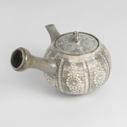 Japanese Teapot Murasaki Mishima"紫三島"