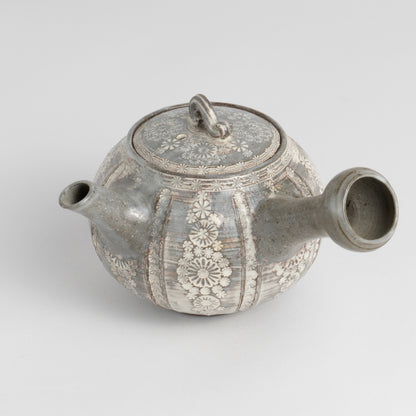 Japanese Teapot Murasaki Mishima"紫三島"