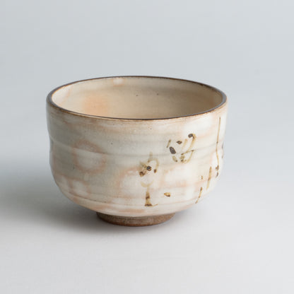 Small teabowl Waka "和歌"  Peony