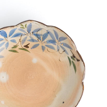 Flower edged bowl  -Tessen"鉄線" by Shunzan-Kiln