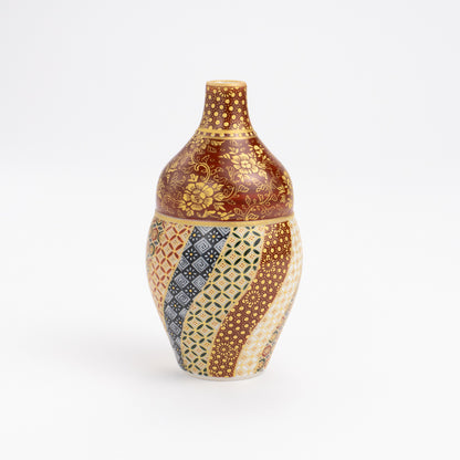 Small vase-Hanasatsuma"華薩摩" gold brocade twisted small pattern