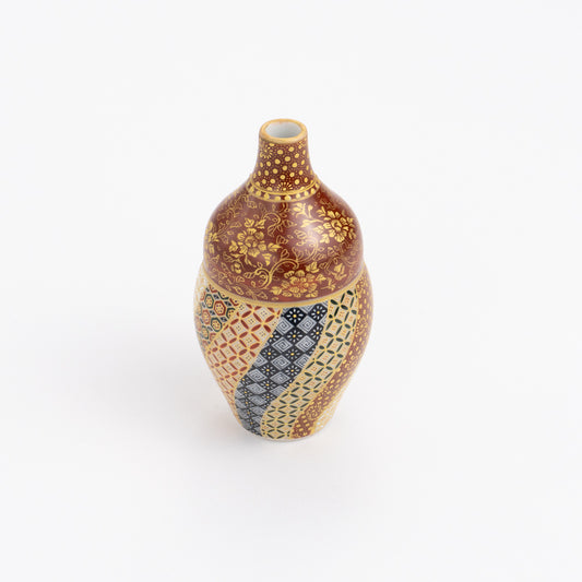 Small vase-Hanasatsuma"華薩摩" gold brocade twisted small pattern