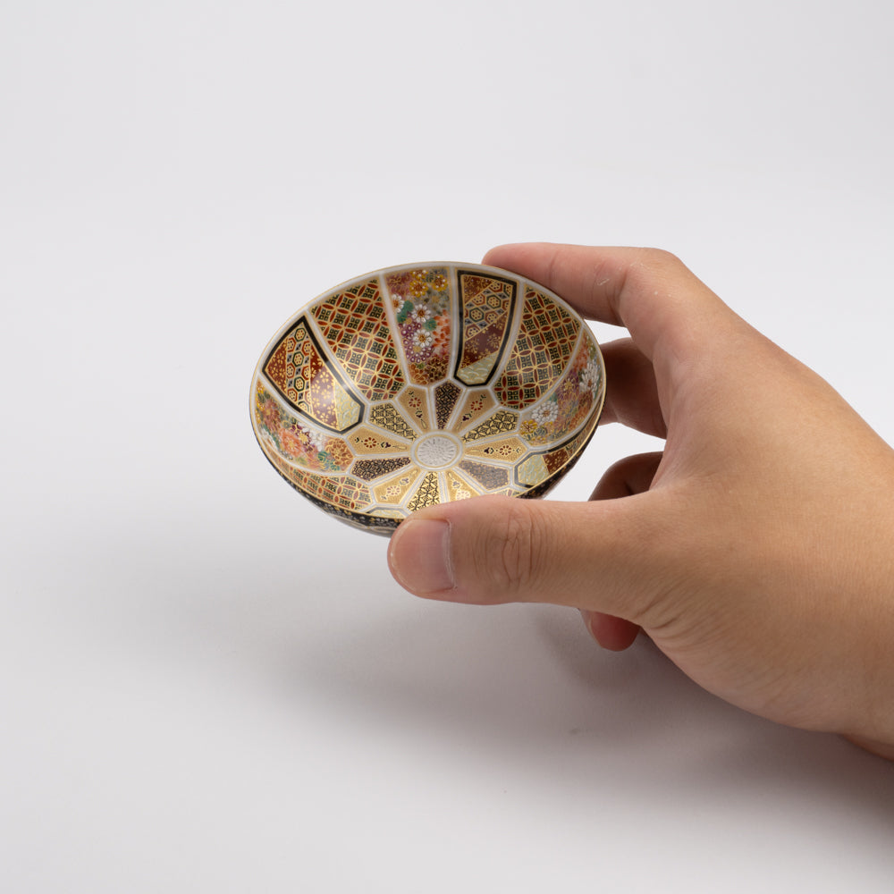 Sake cup HanaSatsuma"華薩摩" 12-sided old crest