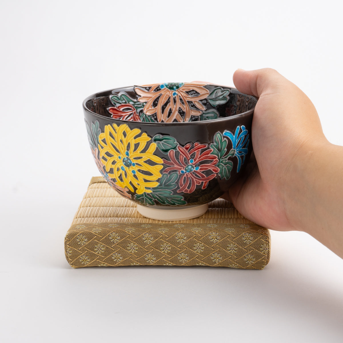 Matcha bowl, purple diagonal chrysanthemum, Ichino Yamamoto 