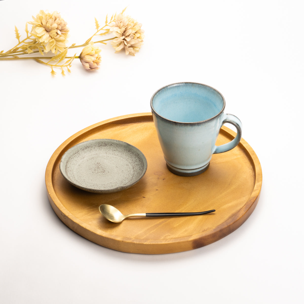 Mug -Moon White by Hiroshi Nagamoto