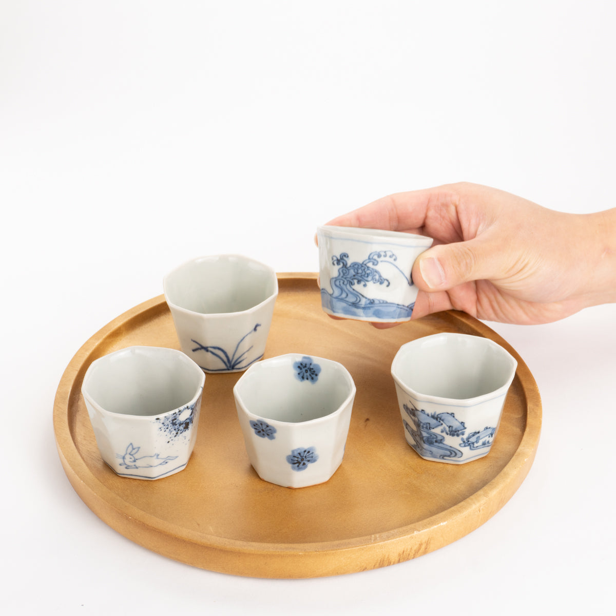 Sake cup -Blue and white plum by Nagata studio