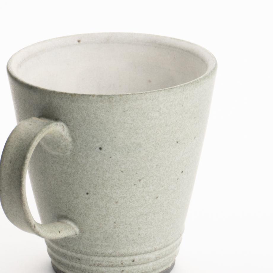 Mug -White and green glaze by Hiroshi Nagamoto