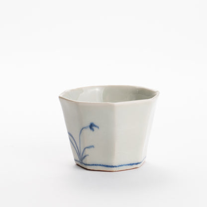 Soba cup - Blue and white Susuki by Nagata studio