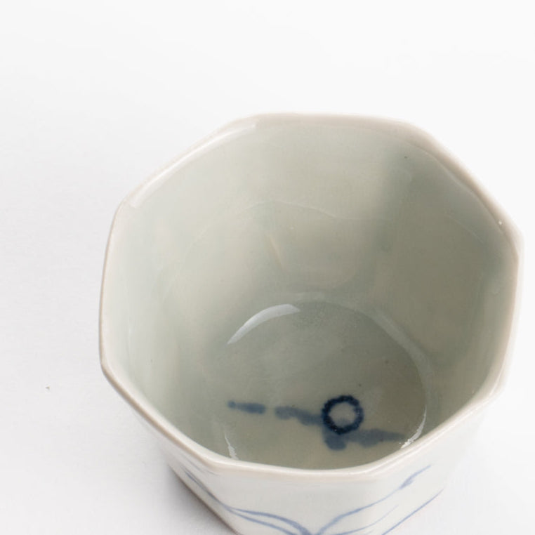 Soba cup - Blue and white Susuki by Nagata studio