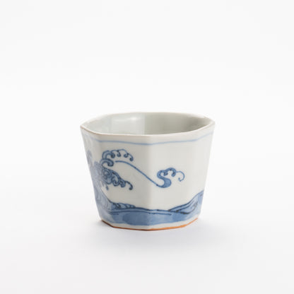 Soba cup - Blue and white Great waves by Nagata studio