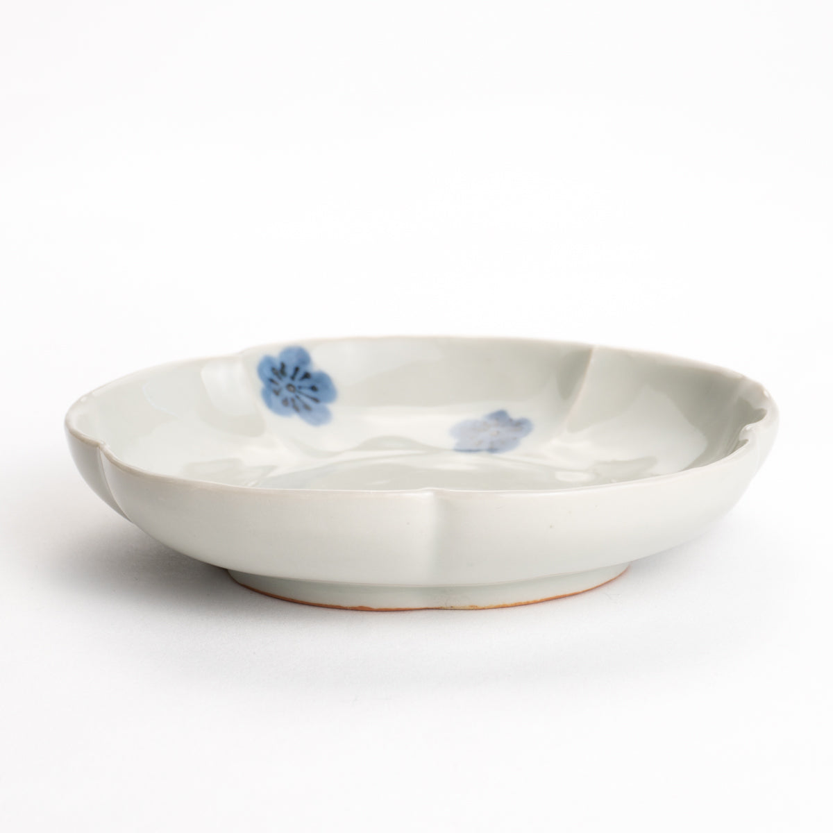 Small Plate -Blue and White Plum by Nagata studio