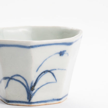 Soba cup - Blue and white  Susuki by Nagata studio