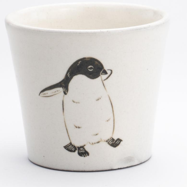 Small cup -Adelie penguin by Takunobu Sawada 